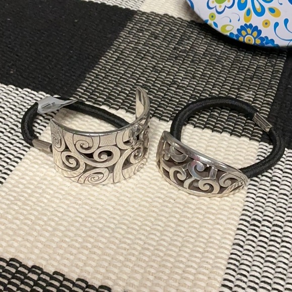 Brighton nwt great shape two piece hair tie pony tail holder two piece bundle - Picture 4 of 5